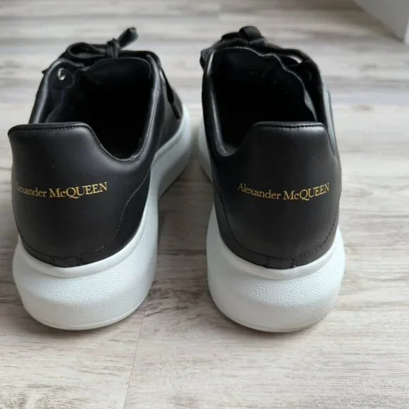 ALEXANDER MCQUEEN Leather exaggerated-sole sneakers